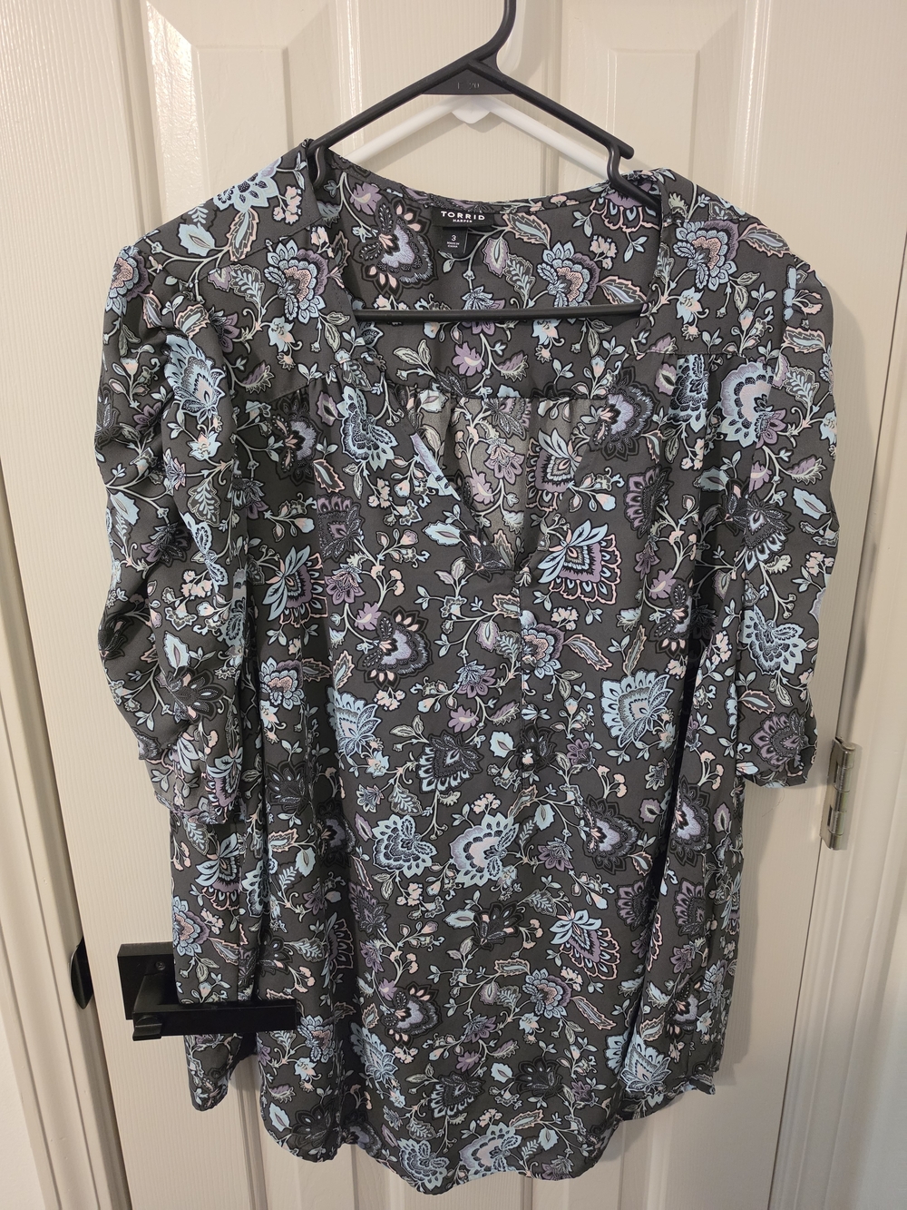 Torrid Gray Floral Peasant Blouse - Blue & Lavender Print